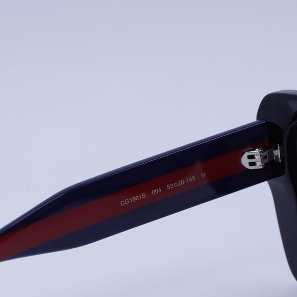 Gucci GG1861S 004 Sunglasses Shiny Black Square Frame, Dark Violet Lenses main image 2